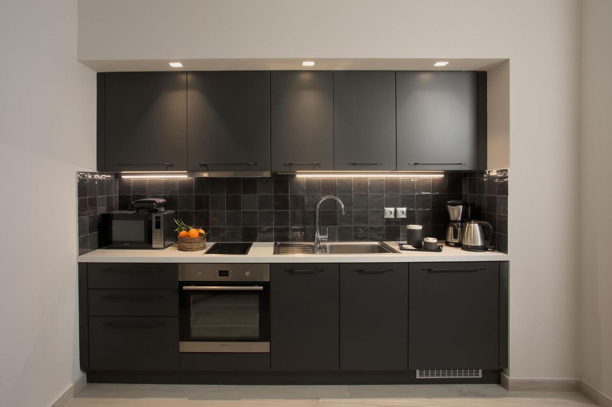 Happiness Luxury Central Apartment เอเธนส์ ภายนอก รูปภาพ